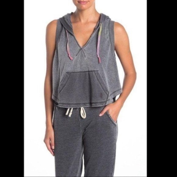 Free People Movement Meadowbrook Sleeveless Hoodie NWT Color: Black Wash… - Picture 2 of 7